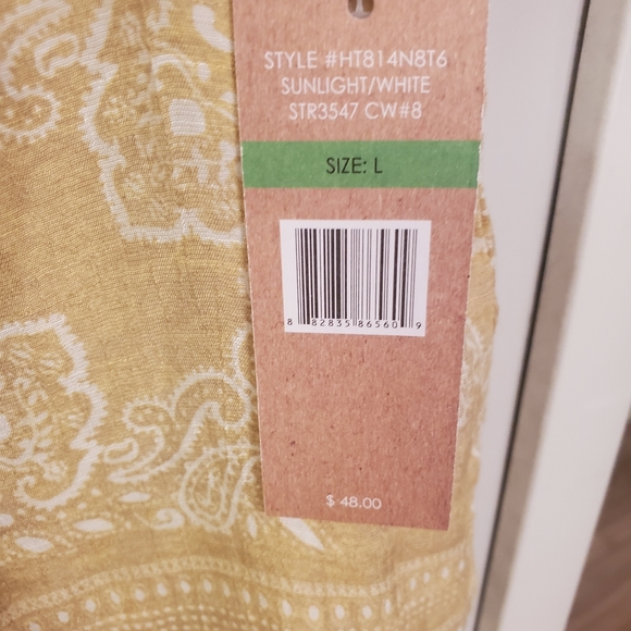 ⭐️BUNDLE DEAL⭐️ ALL NEW ITEMS - Picture 11 of 12